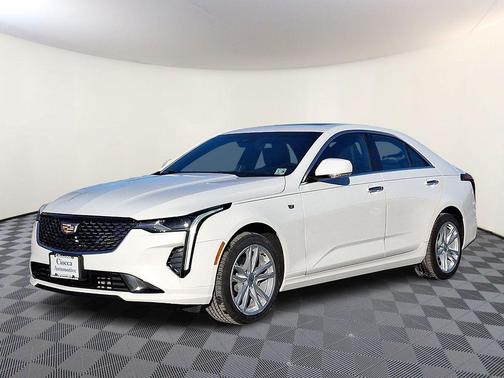 2023 Cadillac CT4 Luxury