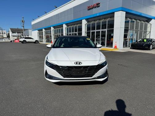 2023 Hyundai ELANTRA HEV Limited
