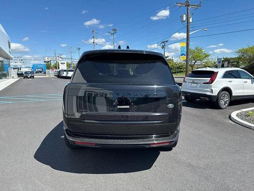 2023 Land Rover Range Rover P400 SE