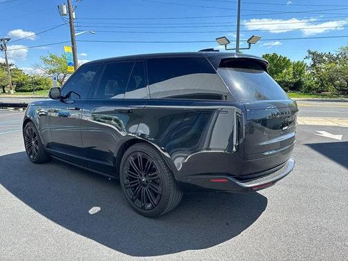 2023 Land Rover Range Rover P400 SE