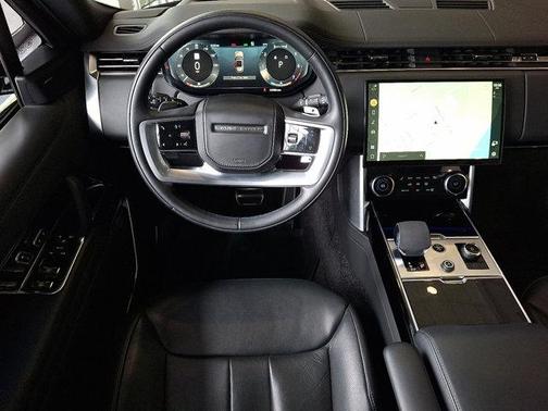 2023 Land Rover Range Rover P400 SE