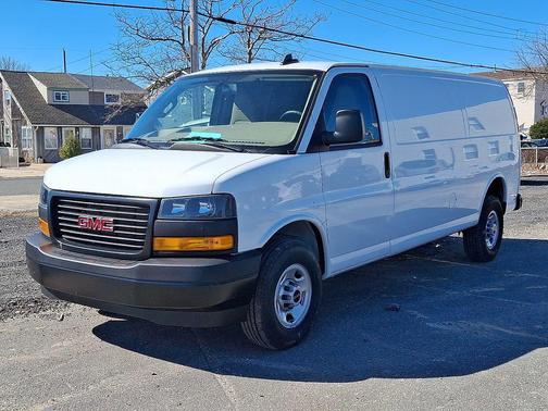 2024 GMC Savana 2500 Work Van