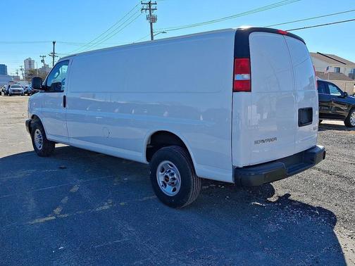 2024 GMC Savana 2500 Work Van