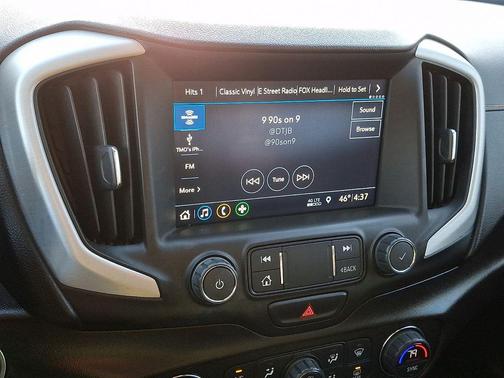 2021 GMC Terrain SLT