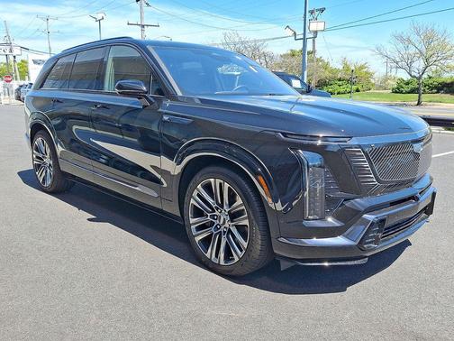 Stellar Black Metallic 2026 Cadillac VISTIQ Platinum