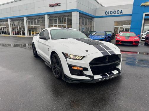 2021 Ford Shelby GT500 Base