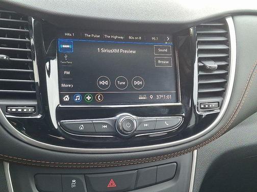 2022 Chevrolet Trax LS