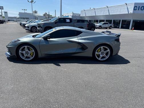 Gray Metallic 2022 Chevrolet Corvette Stingray w/2LT