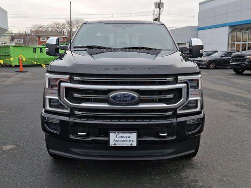2022 Ford F-350 Platinum