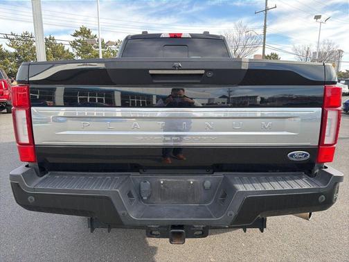 2022 Ford F-350 Platinum