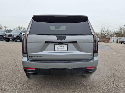 2025 Cadillac Escalade Sport Platinum