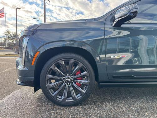 2025 Cadillac Escalade V-Series