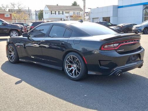 2017 Dodge Charger SRT 392