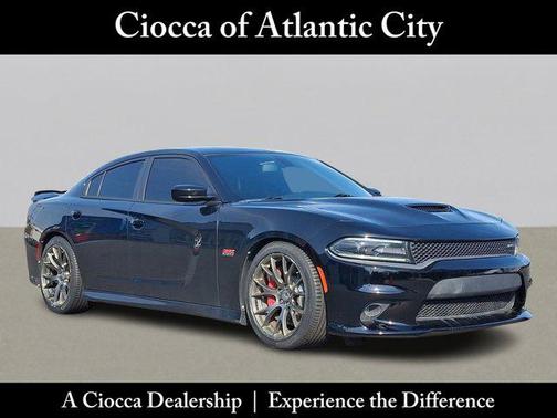 2017 Dodge Charger SRT 392