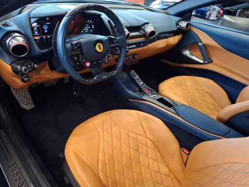 2021 Ferrari 812 GTS Convertible