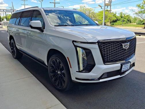 Crystal White Tricoat 2025 Cadillac Escalade ESV Sport Platinum