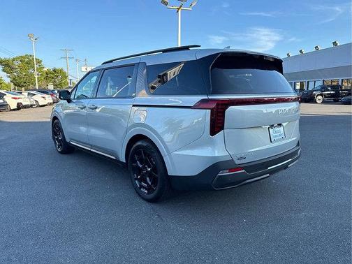 2025 Kia Carnival SX Prestige