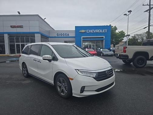 Platinum White Pearl 2024 Honda Odyssey EX