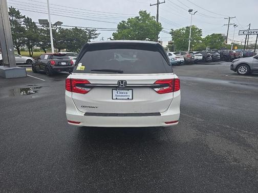 Platinum White Pearl 2024 Honda Odyssey EX