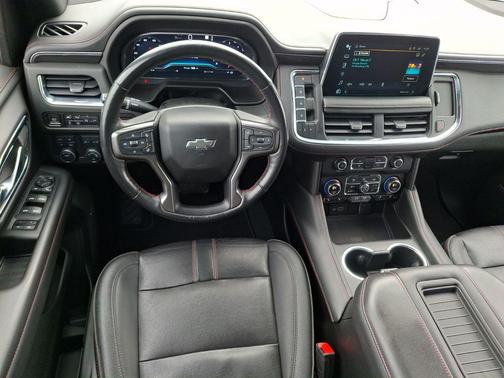 2022 Chevrolet Tahoe 4WD RST