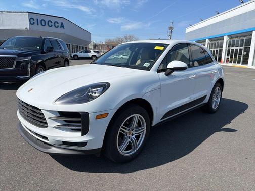 2021 Porsche Macan Macan S