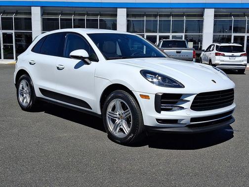 2021 Porsche Macan Macan