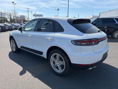 2021 Porsche Macan Macan S