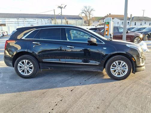 2023 Cadillac XT5 Luxury