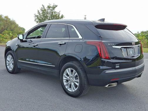 2023 Cadillac XT5 Luxury