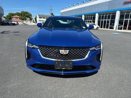 2022 Cadillac CT4 Luxury