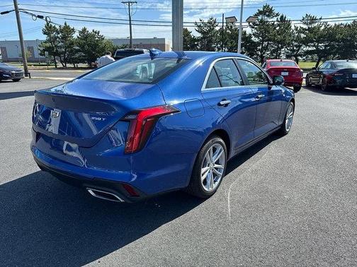 2022 Cadillac CT4 Luxury