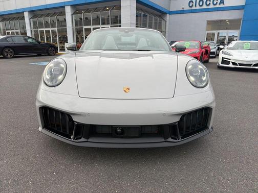 2026 Porsche 911 Targa 4 GTS