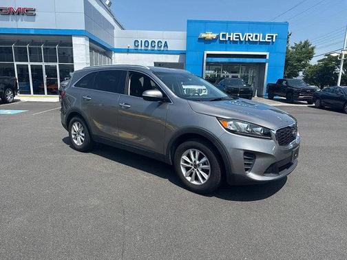 2019 Kia Sorento LX