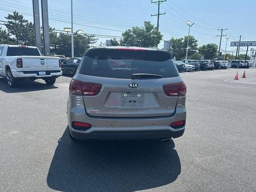 2019 Kia Sorento LX