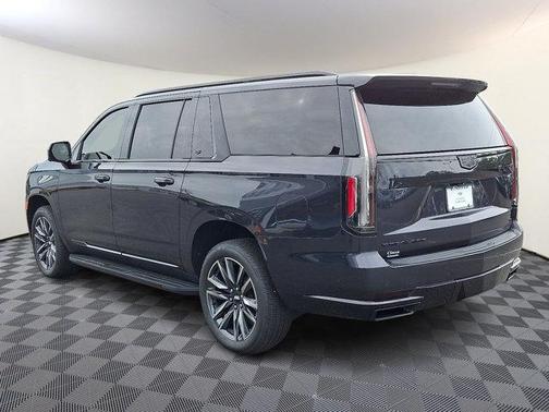 2022 Cadillac Escalade ESV Premium Luxury