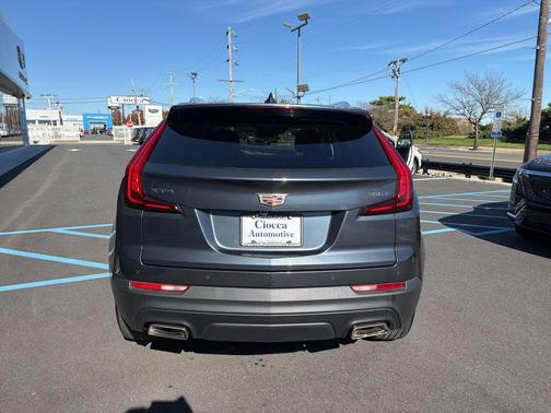 2021 Cadillac XT4 Luxury