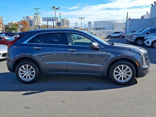 2021 Cadillac XT4 Luxury