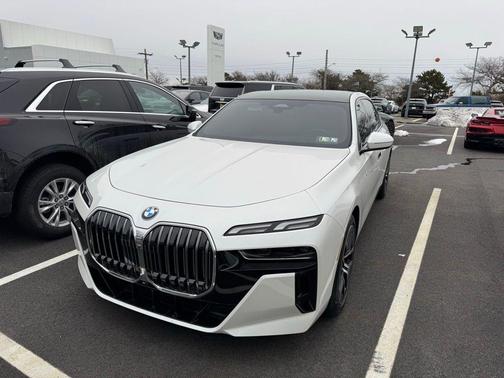 2023 BMW 760 i xDrive