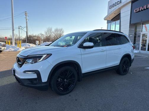 2022 Honda Pilot AWD Special Edition