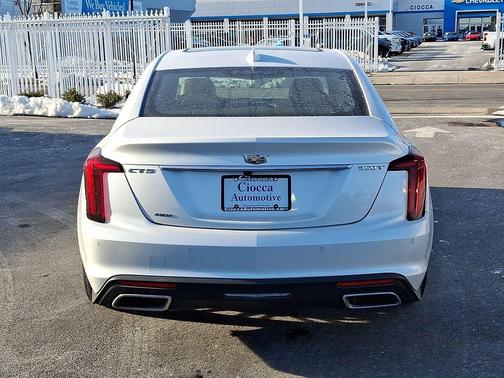 2023 Cadillac CT5 Premium Luxury