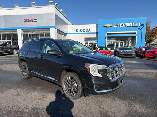 2022 GMC Terrain Denali