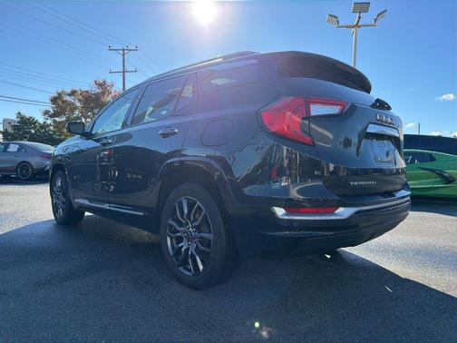 2022 GMC Terrain Denali