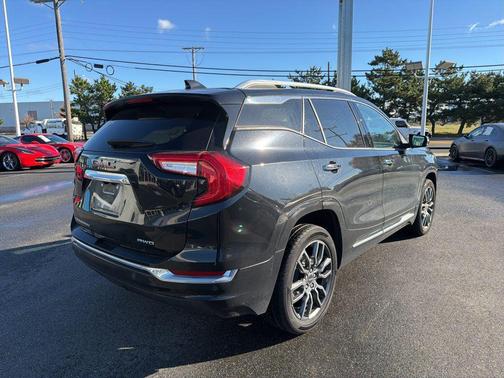 2022 GMC Terrain Denali