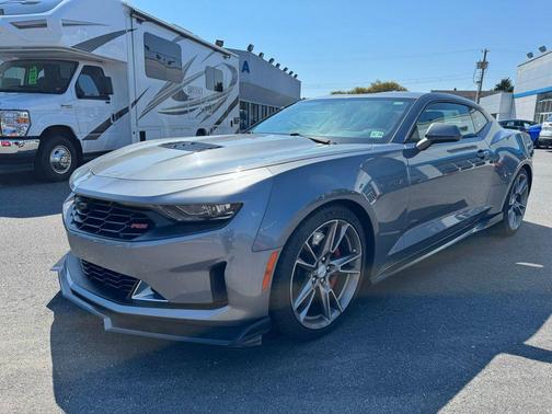 2021 Chevrolet Camaro RWD Coupe LT1