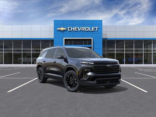 Mosaic Black Metallic 2026 Chevrolet Traverse LT