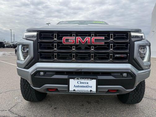 2023 GMC Canyon AT4X