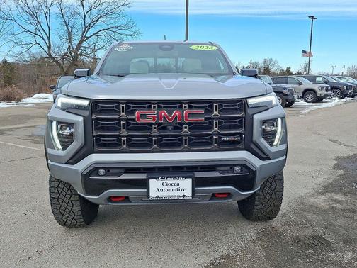 2023 GMC Canyon AT4X