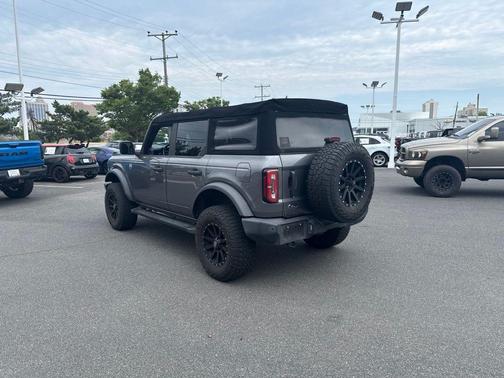 Carbonized Gray Metallic 2021 Ford Bronco Big Bend