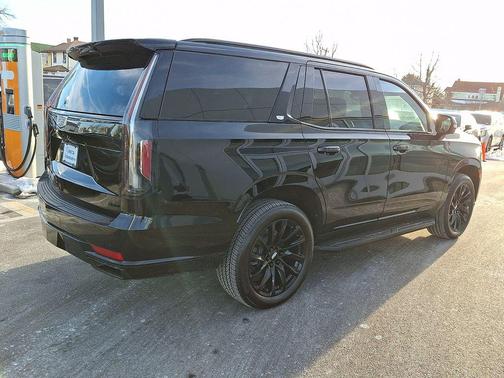 2024 Cadillac Escalade Sport