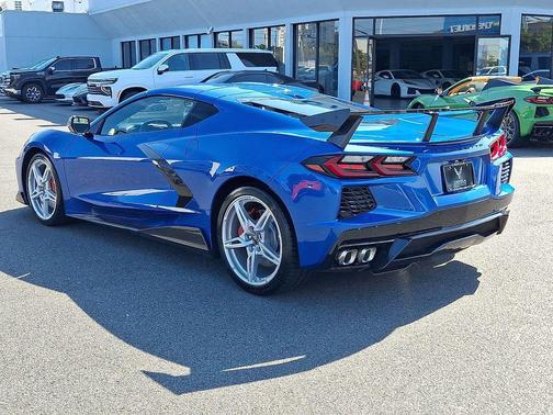 2023 Chevrolet Corvette Stingray w/3LT